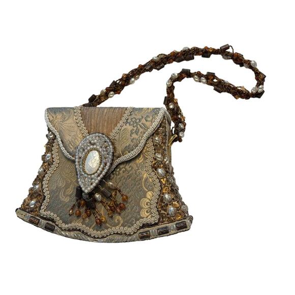 Mary Frances Vintage Tapestry Box Mini Bag Taupe Gray Beaded Strap and Accents - Picture 1 of 11